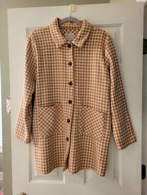 Hayden Pink & Cream Houndstooth Button Coat